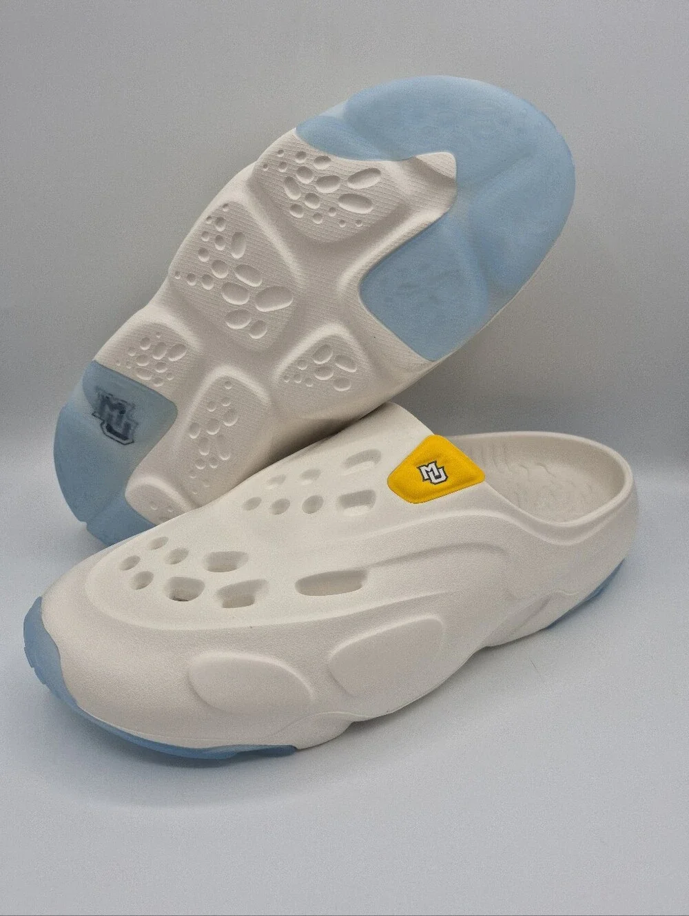 Jordan Roam Marquette PE Player Exclusive Sail Amarillo HF5558-100 Men's Sizes